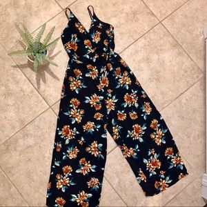 Floral Jumpsuit - Target, Small FOR Vperez019